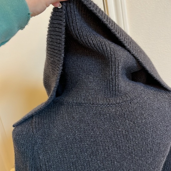 VINCE wool/angora sweater - Picture 4 of 10